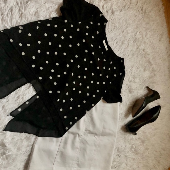 Black and White Polka Dot Blouse - Picture 4 of 5